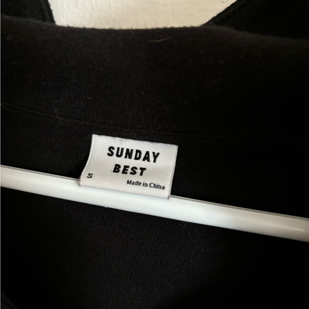 Aritzia sunday best quarter zip cropped sweater